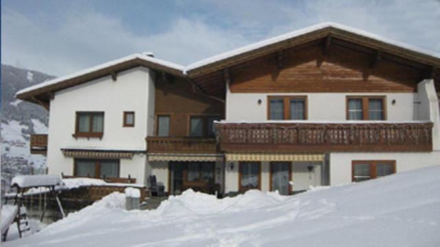 Gaesteheim Lederle Jerzens Extérieur photo